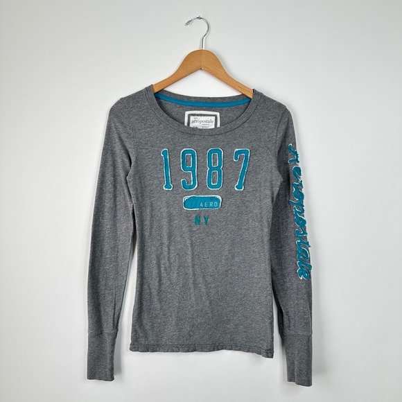 Aeropostale Tops - Aeropostale Womens Long Sleeve T Shirt Gray 1987 Graphic Top Medium